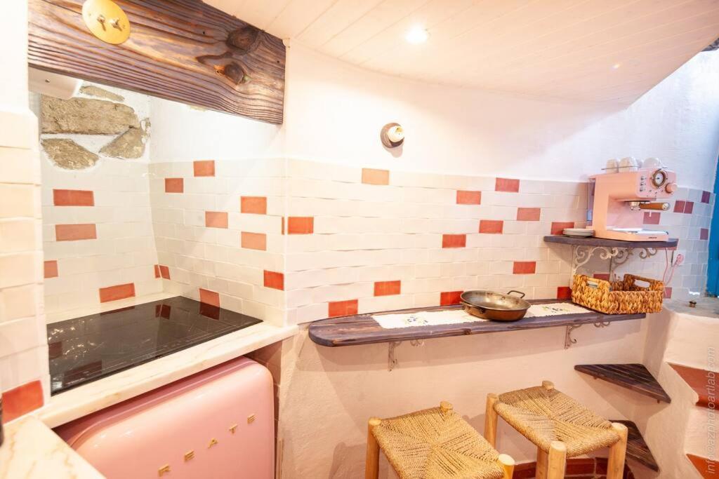 לוריניה Cozy Windmill Close To The Beach מראה חיצוני תמונה