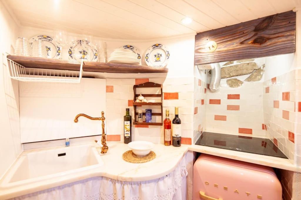 לוריניה Cozy Windmill Close To The Beach מראה חיצוני תמונה